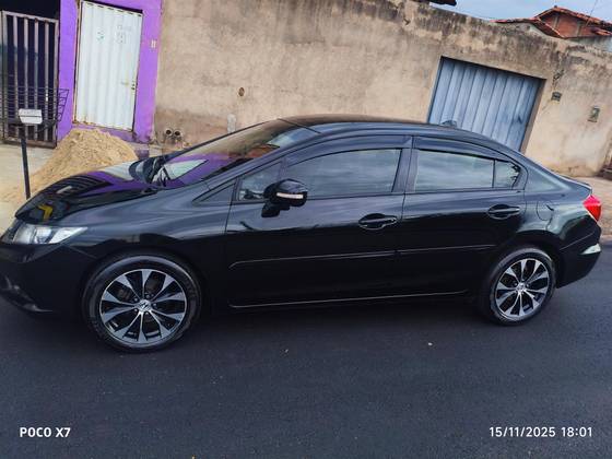 HONDA CIVIC 2.0 LXR 16V FLEX 4P AUTOMÁTICO HONDA CIVIC 2.0 LXR 16V FLEX 4P AUTOMÁTICO